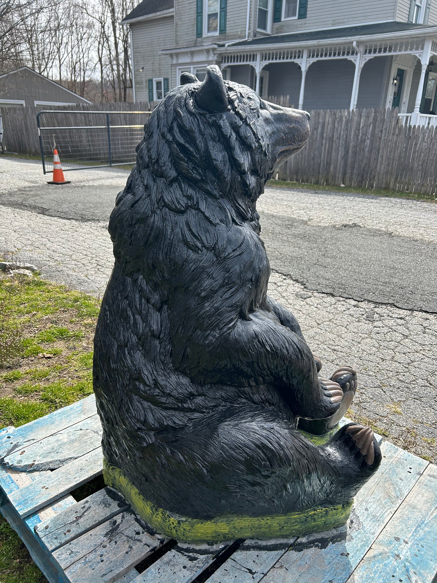 X-Large Sitting Bear