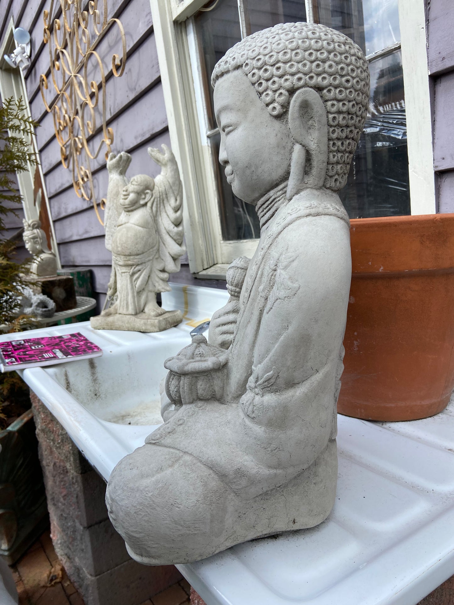 Large Meditating Buddah